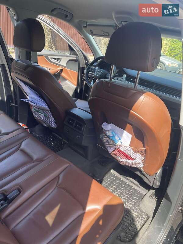 Внедорожник / Кроссовер Audi Q7 2017 в Львове