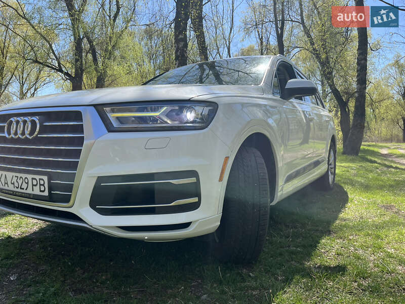 Позашляховик / Кросовер Audi Q7 2016 в Києві фото 9 Позашляховик / Кросовер Audi Q7 2016 в Києві