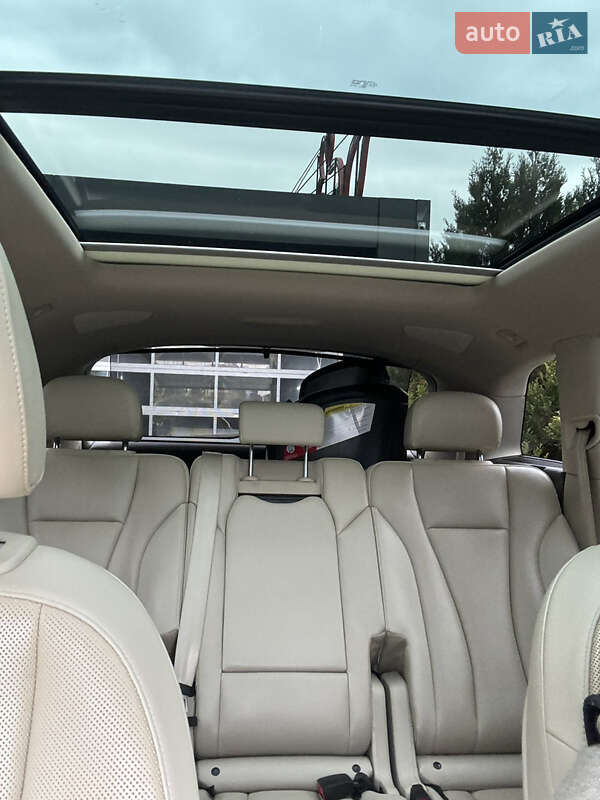 Позашляховик / Кросовер Audi Q7 2017 в Львові