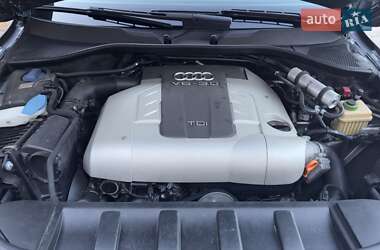 Позашляховик / Кросовер Audi Q7 2011 в Острозі