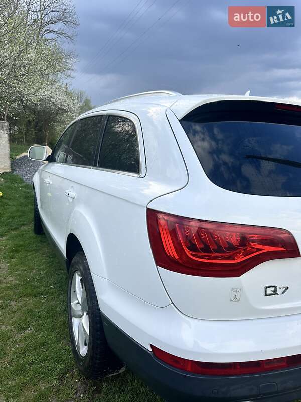 Внедорожник / Кроссовер Audi Q7 2011 в Почаеве фото 5 Внедорожник / Кроссовер Audi Q7 2011 в Почаеве