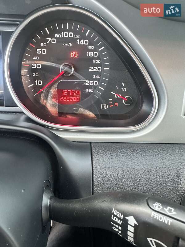 Внедорожник / Кроссовер Audi Q7 2011 в Почаеве фото 11 Внедорожник / Кроссовер Audi Q7 2011 в Почаеве