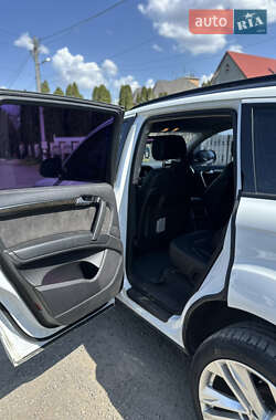 Внедорожник / Кроссовер Audi Q7 2013 в 