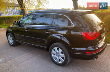 Внедорожник / Кроссовер Audi Q7 2013 в 