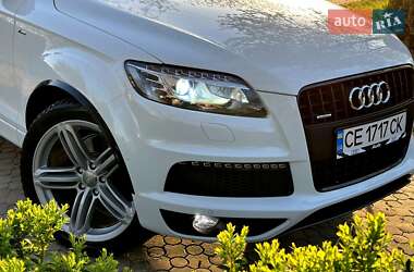 Позашляховик / Кросовер Audi Q7 2012 в 