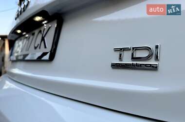 Позашляховик / Кросовер Audi Q7 2012 в 