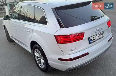 Внедорожник / Кроссовер Audi Q7 2019 в 