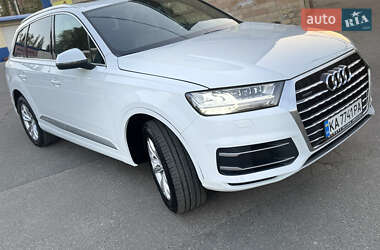 Внедорожник / Кроссовер Audi Q7 2019 в 