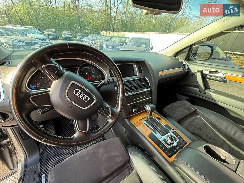 Внедорожник / Кроссовер Audi Q7 2011 в Умани