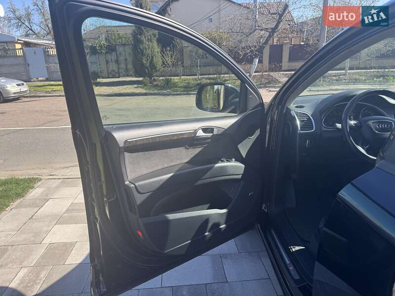 Внедорожник / Кроссовер Audi Q7 2013 в Черкассах фото 27 Внедорожник / Кроссовер Audi Q7 2013 в Черкассах