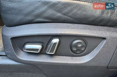 Внедорожник / Кроссовер Audi Q7 2010 в 