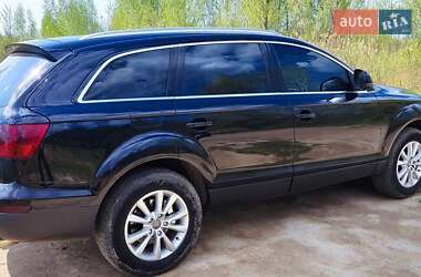 Внедорожник / Кроссовер Audi Q7 2006 в 