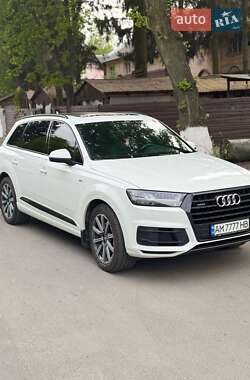 Audi Q7 2016