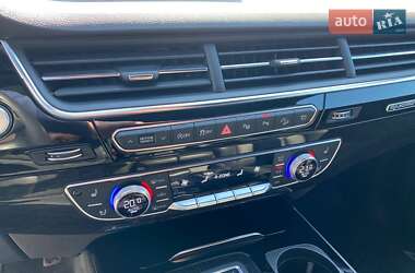 Внедорожник / Кроссовер Audi Q7 2019 в 