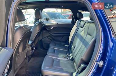 Внедорожник / Кроссовер Audi Q7 2019 в 