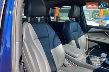 Внедорожник / Кроссовер Audi Q7 2019 в 