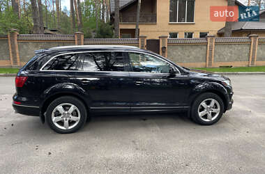 Внедорожник / Кроссовер Audi Q7 2014 в Смеле