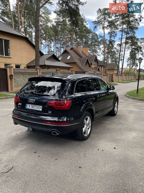 Позашляховик / Кросовер Audi Q7 2014 в Чернігові