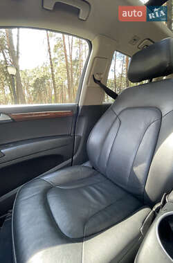 Внедорожник / Кроссовер Audi Q7 2014 в Смеле