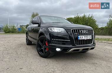Позашляховик / Кросовер Audi Q7 2014 в 