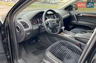 Позашляховик / Кросовер Audi Q7 2014 в 