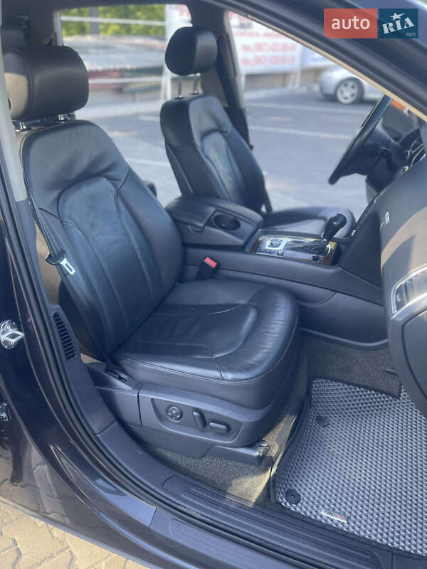 Внедорожник / Кроссовер Audi Q7 2007 в Виннице