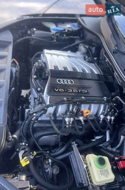 Внедорожник / Кроссовер Audi Q7 2007 в 