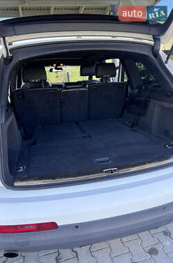 Внедорожник / Кроссовер Audi Q7 2008 в 