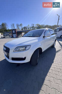 Внедорожник / Кроссовер Audi Q7 2008 в 