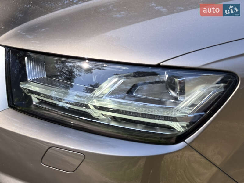 Внедорожник / Кроссовер Audi Q7 2019 в Киеве