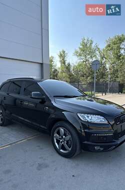 Внедорожник / Кроссовер Audi Q7 2013 в 