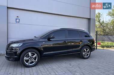 Внедорожник / Кроссовер Audi Q7 2013 в 
