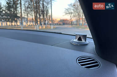 Позашляховик / Кросовер Audi Q7 2014 в 