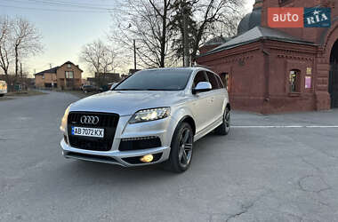 Позашляховик / Кросовер Audi Q7 2014 в 