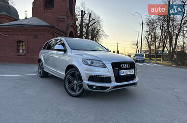Позашляховик / Кросовер Audi Q7 2014 в 