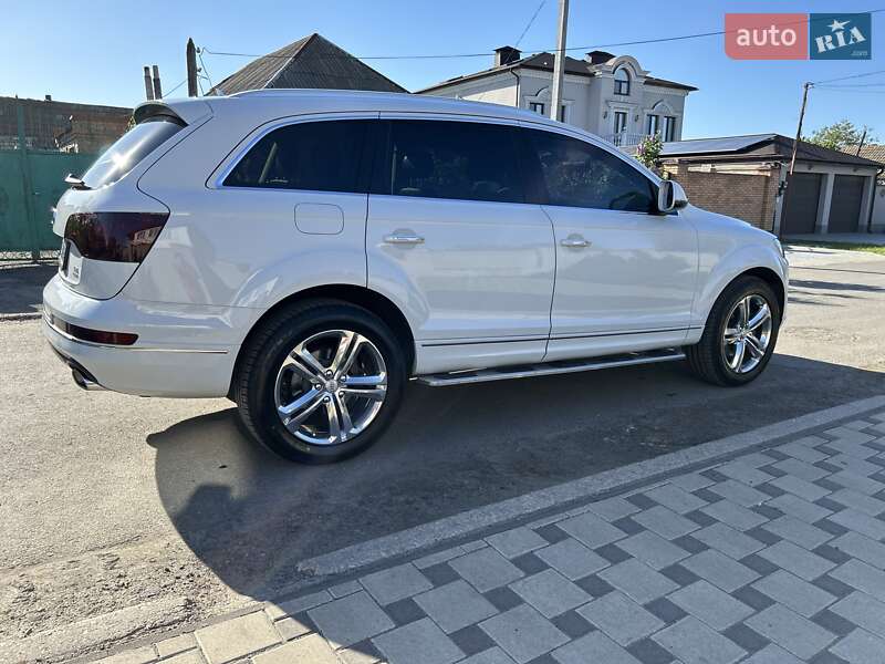 Внедорожник / Кроссовер Audi Q7 2013 в Николаеве