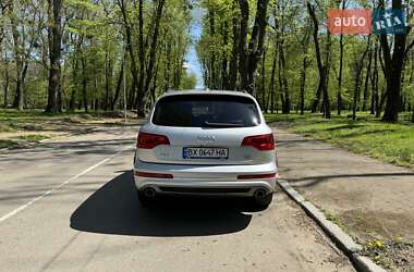 Внедорожник / Кроссовер Audi Q7 2013 в 