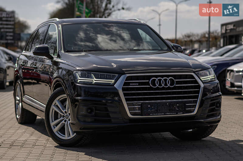 Внедорожник / Кроссовер Audi Q7 2015 в Львове