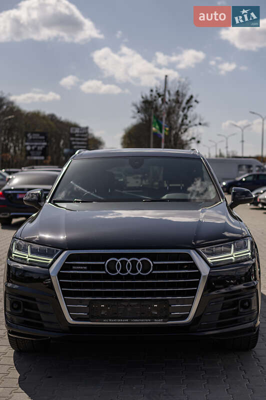 Внедорожник / Кроссовер Audi Q7 2015 в Львове