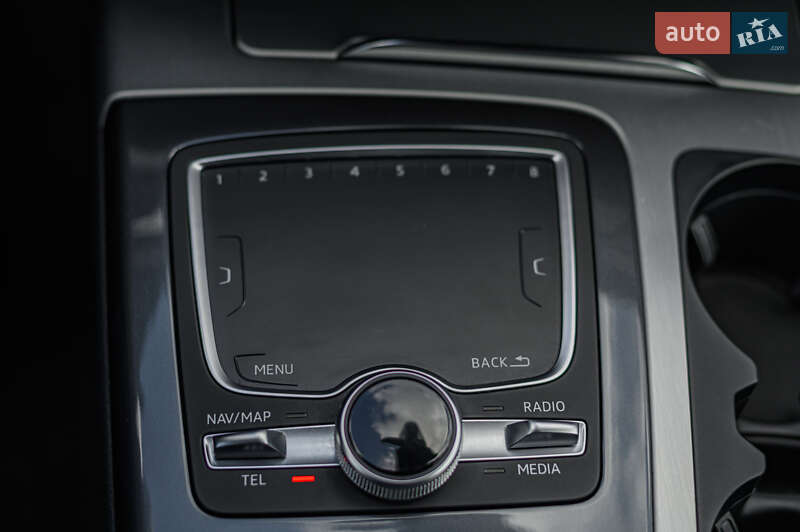 Внедорожник / Кроссовер Audi Q7 2015 в Львове