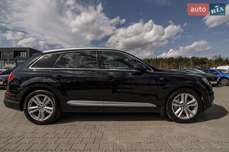 Внедорожник / Кроссовер Audi Q7 2015 в Львове