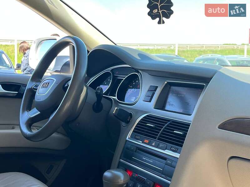 Внедорожник / Кроссовер Audi Q7 2012 в Львове