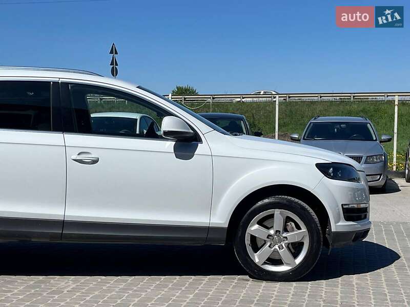 Внедорожник / Кроссовер Audi Q7 2012 в Львове