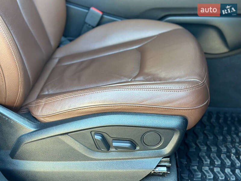 Внедорожник / Кроссовер Audi Q7 2016 в Днепре