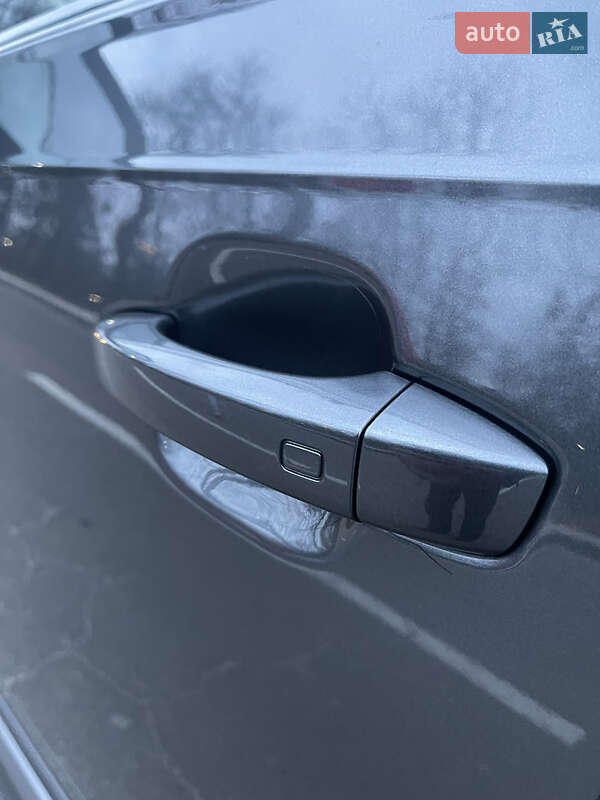 Внедорожник / Кроссовер Audi Q7 2022 в Киеве