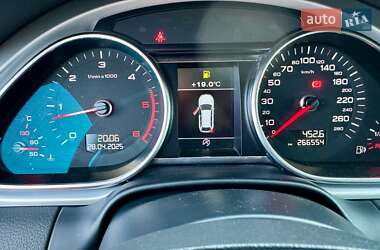 Внедорожник / Кроссовер Audi Q7 2013 в 