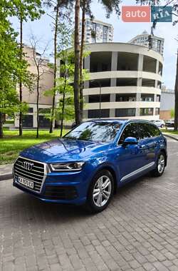 Позашляховик / Кросовер Audi Q7 2017 в Броварах