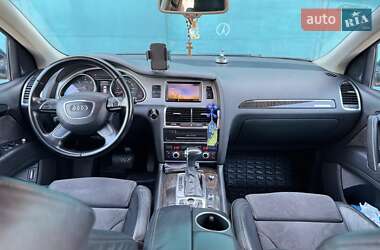 Внедорожник / Кроссовер Audi Q7 2013 в 