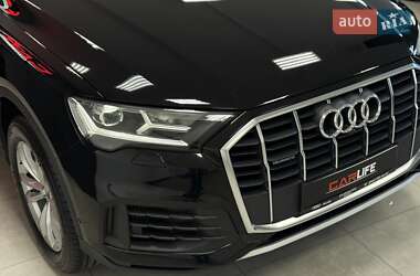 Внедорожник / Кроссовер Audi Q7 2020 в 
