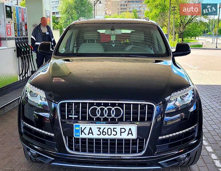 Внедорожник / Кроссовер Audi Q7 2011 в Киеве
